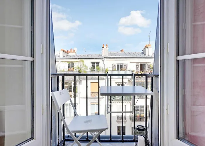 Modern - 2br-4p - Sacre-coeur *