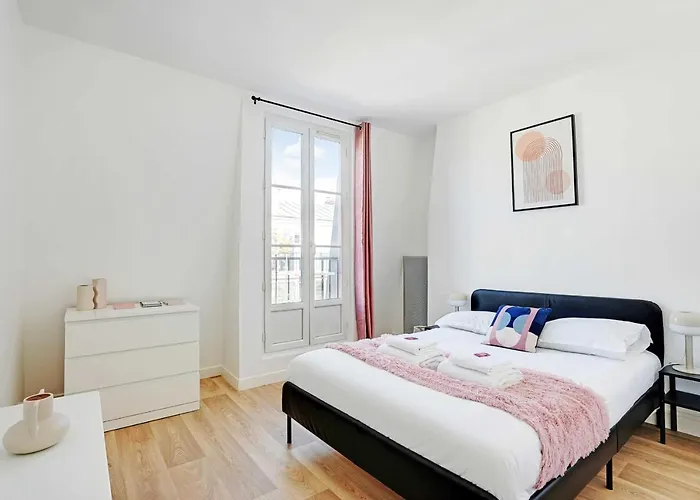 Modern - 2br-4p - Sacre-coeur * Paryż